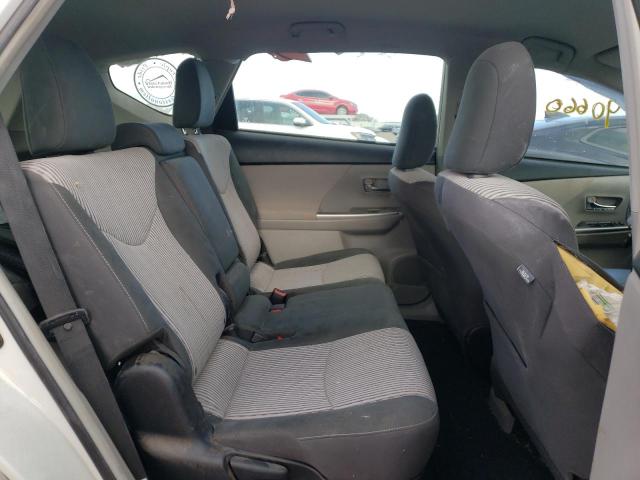 Photo 6 from auction – 2017 TOYOTA PRIUS V with VIN JTDZN3EU0HJ071744