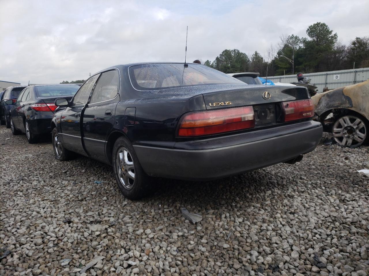 Photo 3 from auction – 1994 LEXUS ES 300 with VIN JT8GK13T3R0059995