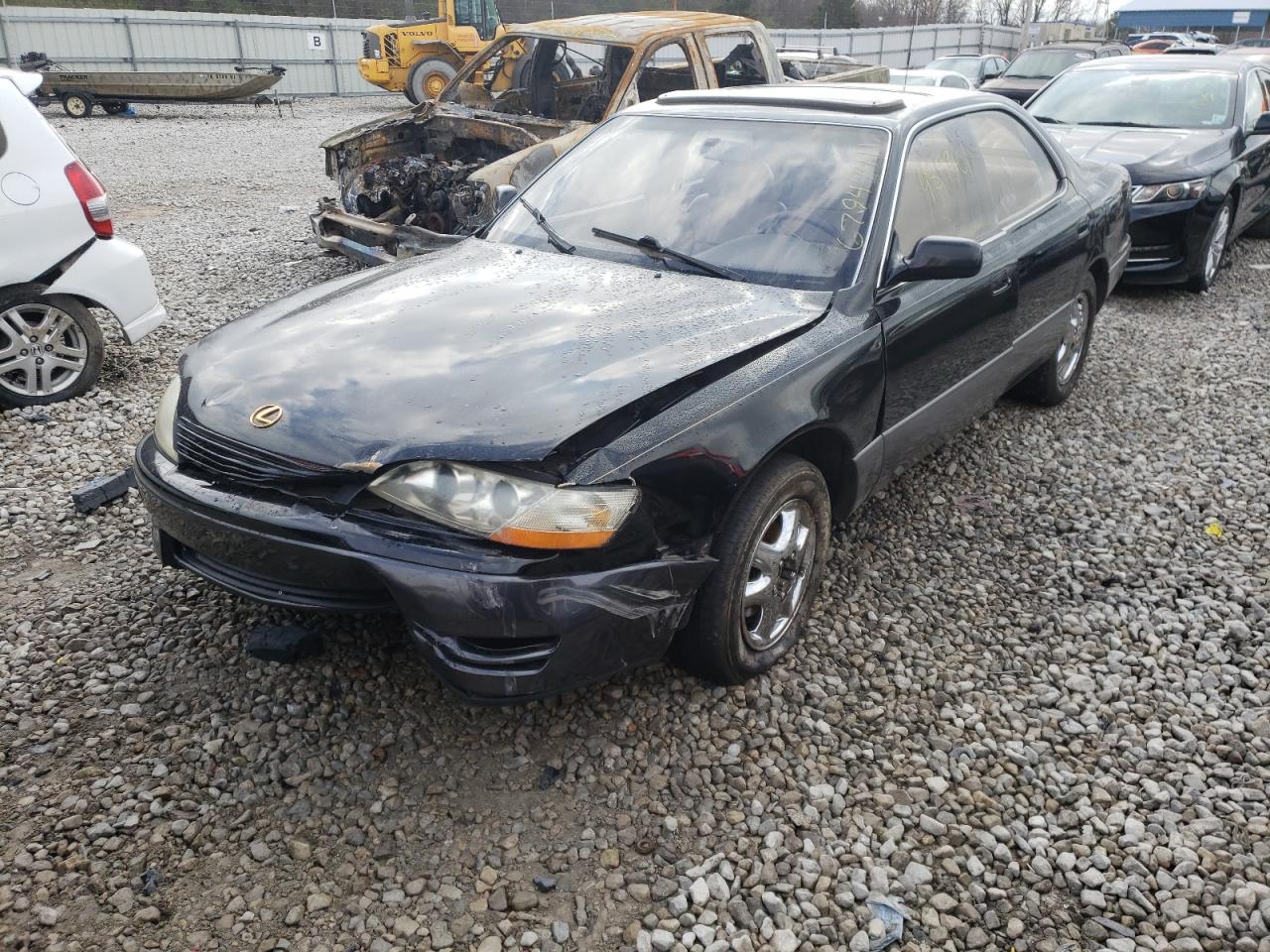 Photo 2 from auction – 1994 LEXUS ES 300 with VIN JT8GK13T3R0059995