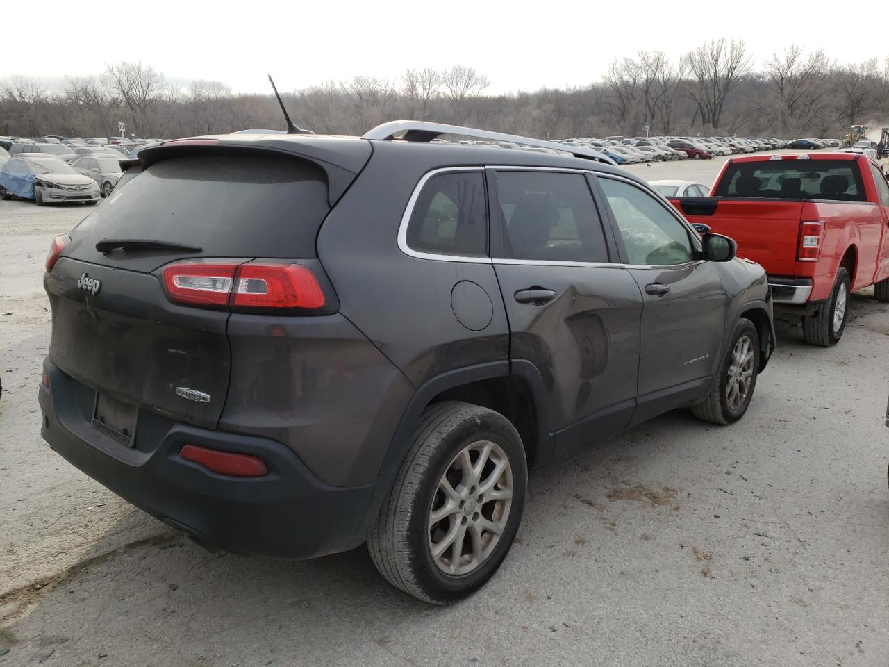 Photo 4 from auction – 2014 JEEP CHEROKEE L with VIN 1C4PJLCS2EW299876