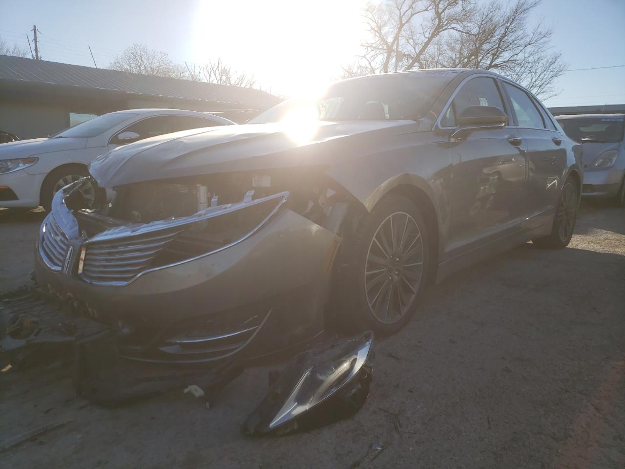 Photo 2 from auction – 2015 LINCOLN MKZ with VIN 3LN6L2J96FR629261