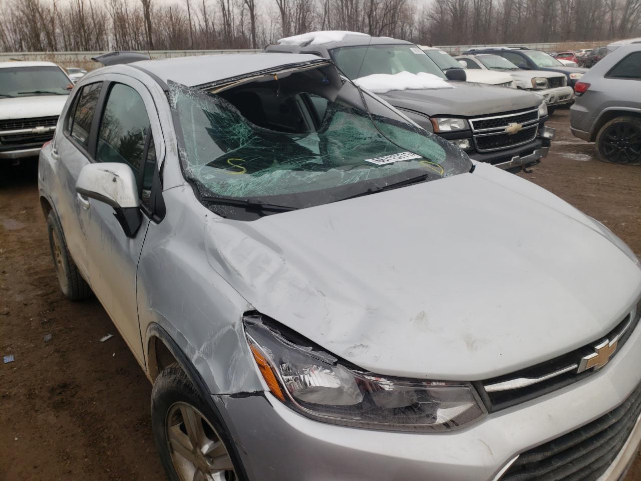Photo 9 from auction – 2019 CHEVROLET TRAX LS with VIN 3GNCJKSB8KL194858