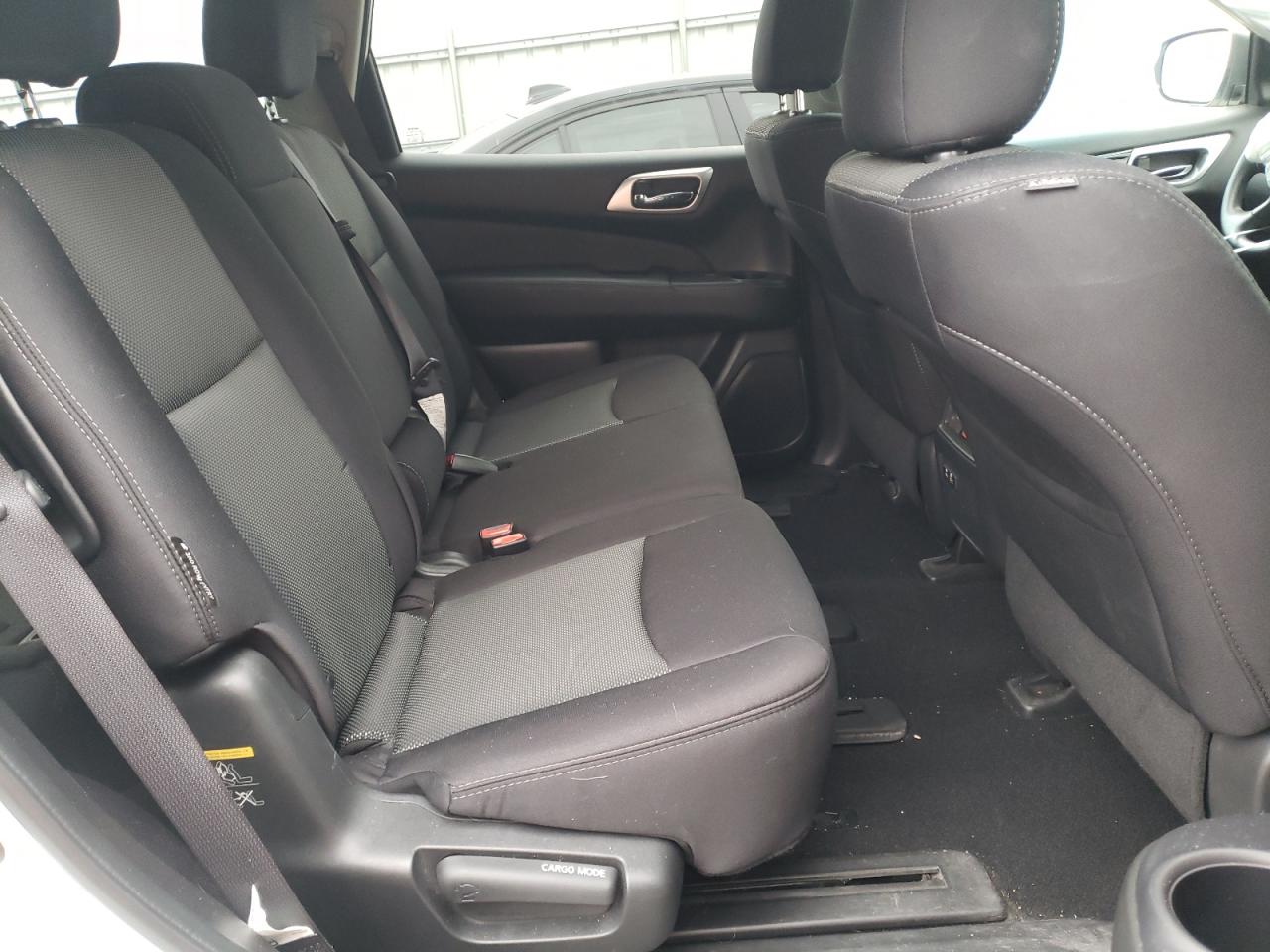 Photo 6 from auction – 2019 NISSAN PATHFINDER with VIN 5N1DR2MM0KC602023
