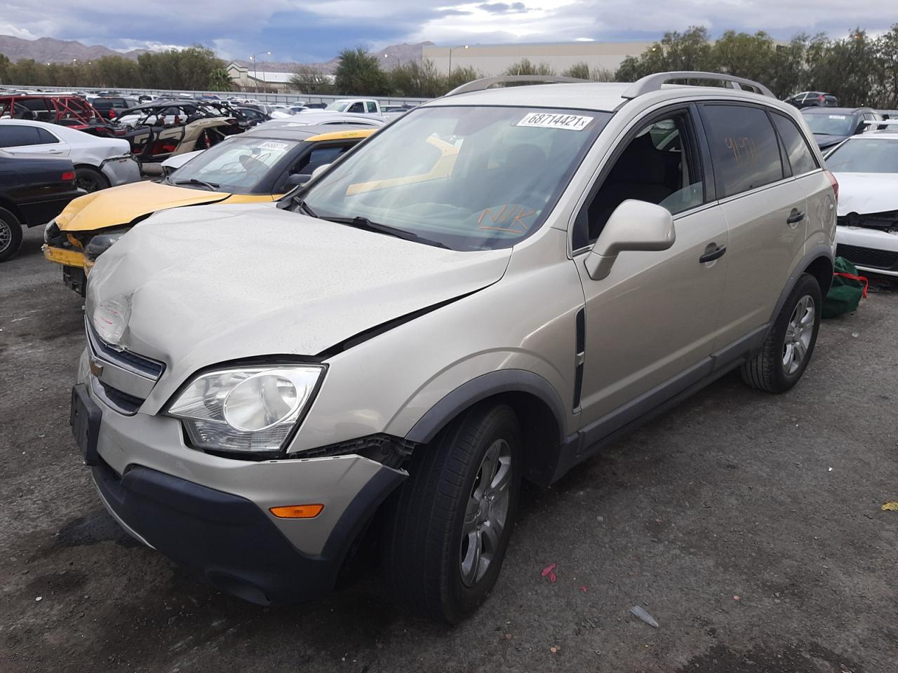 Zdjęcie 2 z aukcji – 2014 CHEVROLET CAPTIVA LS z VIN 3GNAL2EK7ES598693