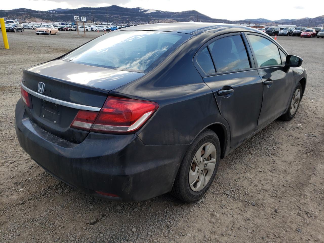 Photo 4 from auction – 2015 HONDA CIVIC LX with VIN 19XFB2F52FE016526