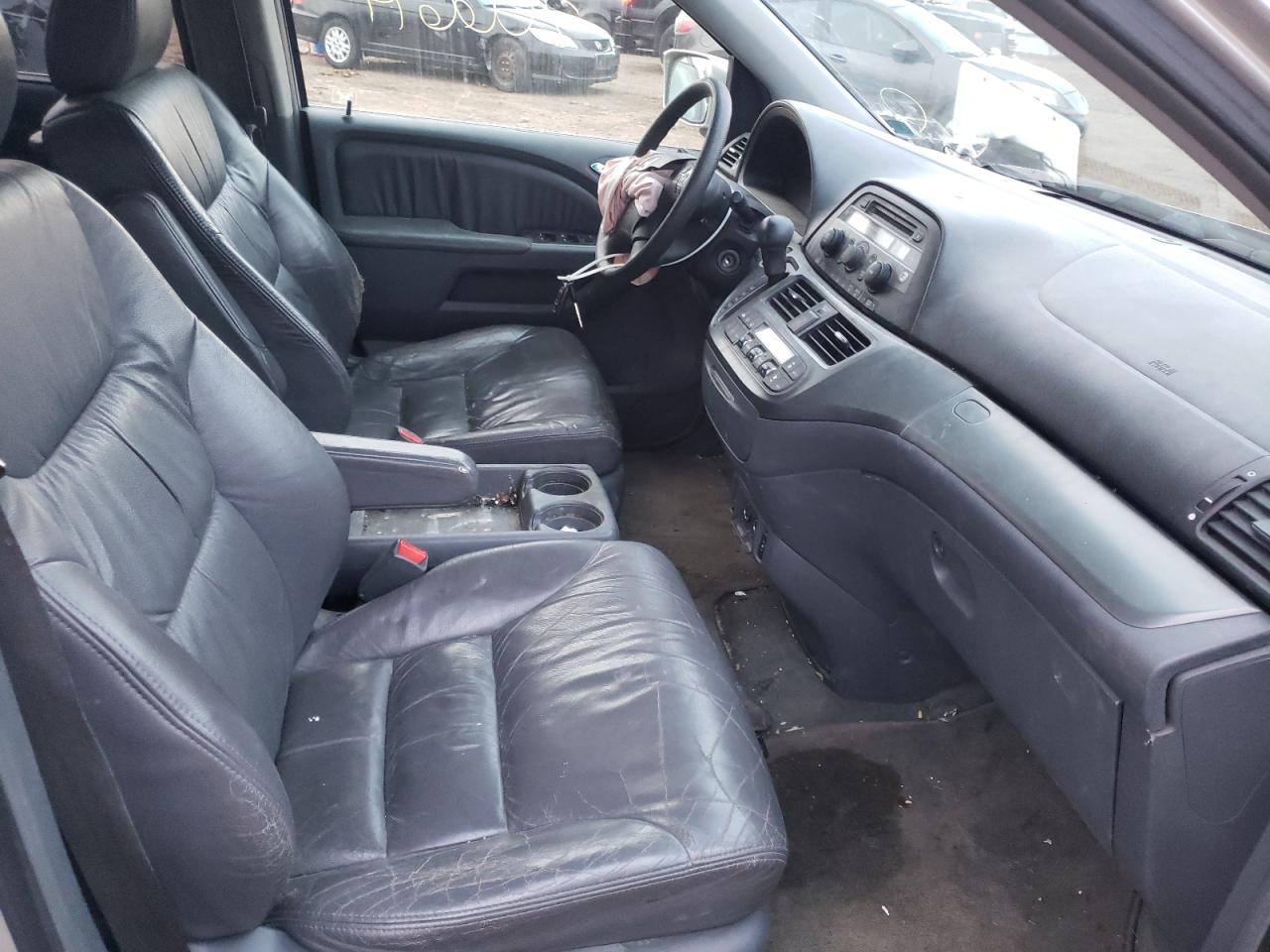 Photo 5 from auction – 2005 HONDA ODYSSEY EX with VIN 5FNRL38675B415138