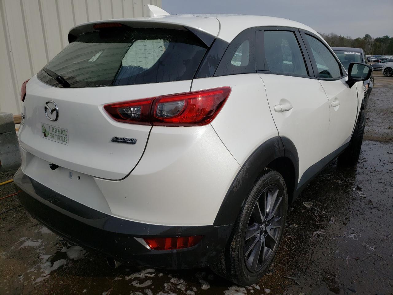 Photo 4 from auction – 2018 MAZDA CX-3 TOURI with VIN JM1DKDC74J1324785