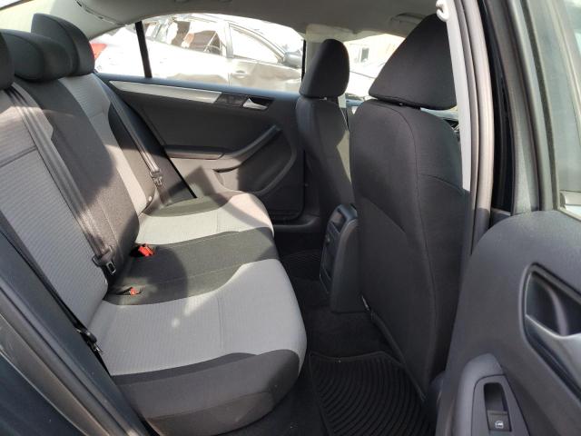 Photo 6 from auction – 2018 VOLKSWAGEN JETTA S with VIN 3VW2B7AJ3JM236592