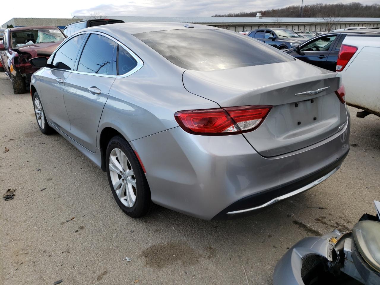 Photo 3 from auction – 2015 CHRYSLER 200 LIMITE with VIN 1C3CCCAB1FN599674