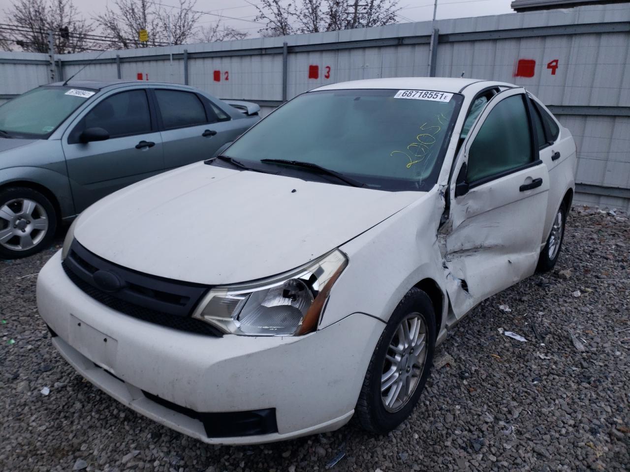 Photo 2 from auction – 2009 FORD FOCUS SE with VIN 1FAHP35N09W138240