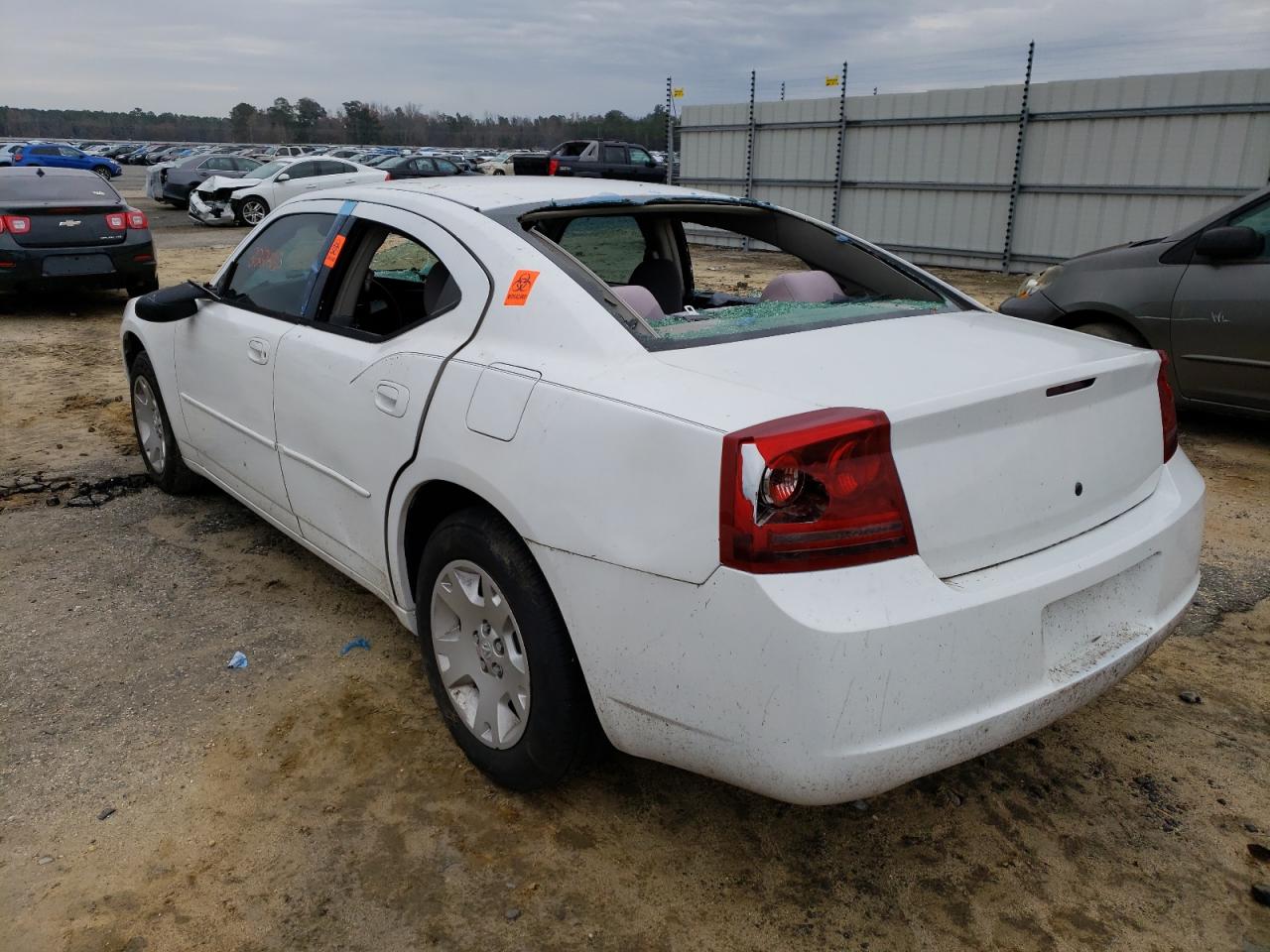Photo 3 from auction – 2006 DODGE CHARGER SE with VIN 2B3KA43R86H415922