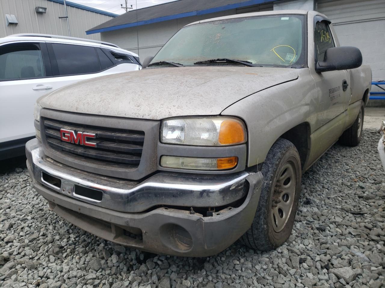 Photo 2 from auction – 2005 GMC NEW SIERRA with VIN 1GTEC14V95E172997