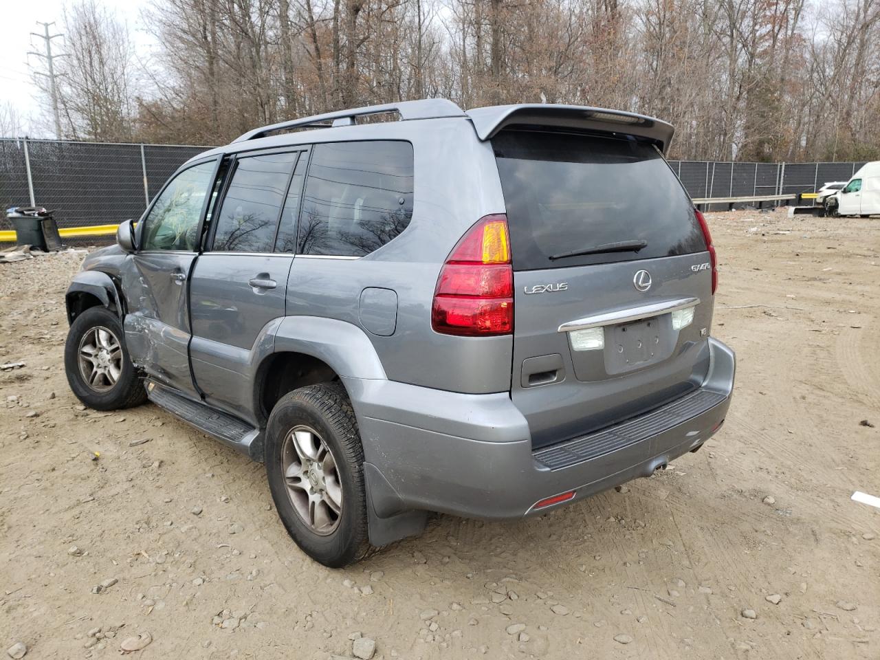 Photo 3 from auction – 2004 LEXUS GX 470 with VIN JTJBT20X040037111