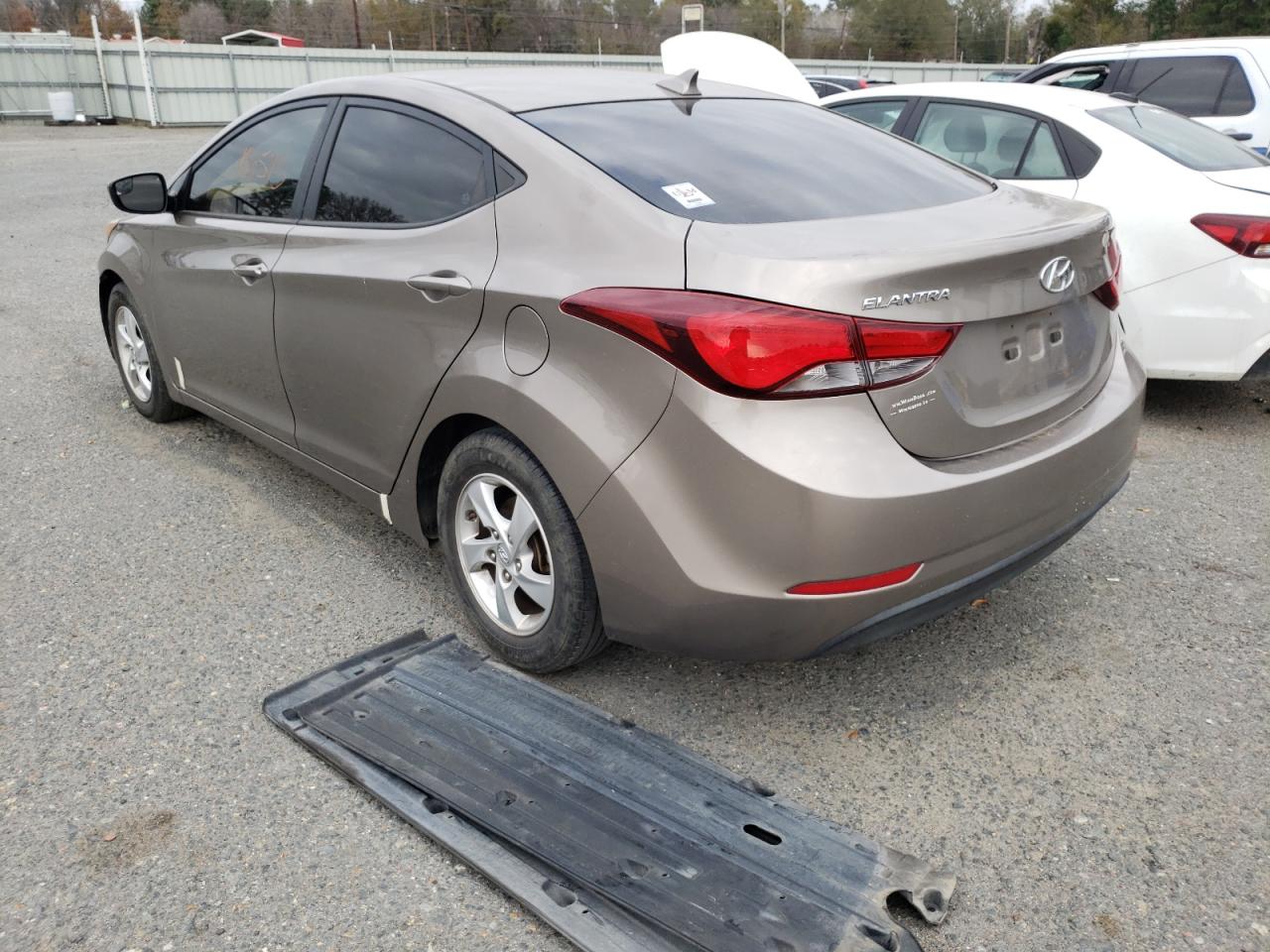 Photo 3 from auction – 2014 HYUNDAI ELANTRA with VIN 5NPDH4AE8EH480598