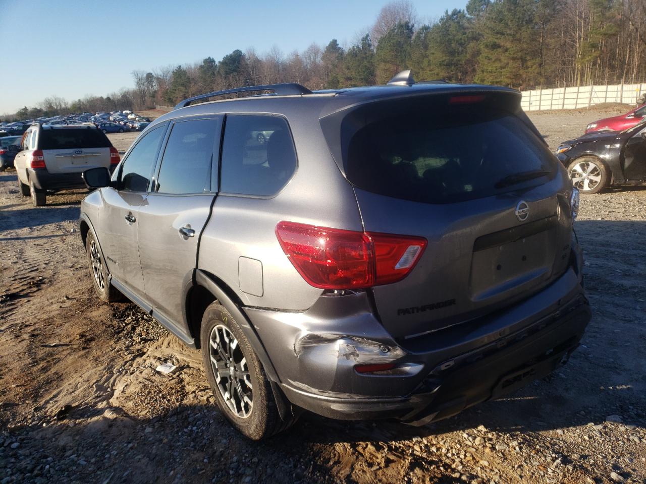Photo 3 from auction – 2020 NISSAN PATHFINDER with VIN 5N1DR2CM6LC646546