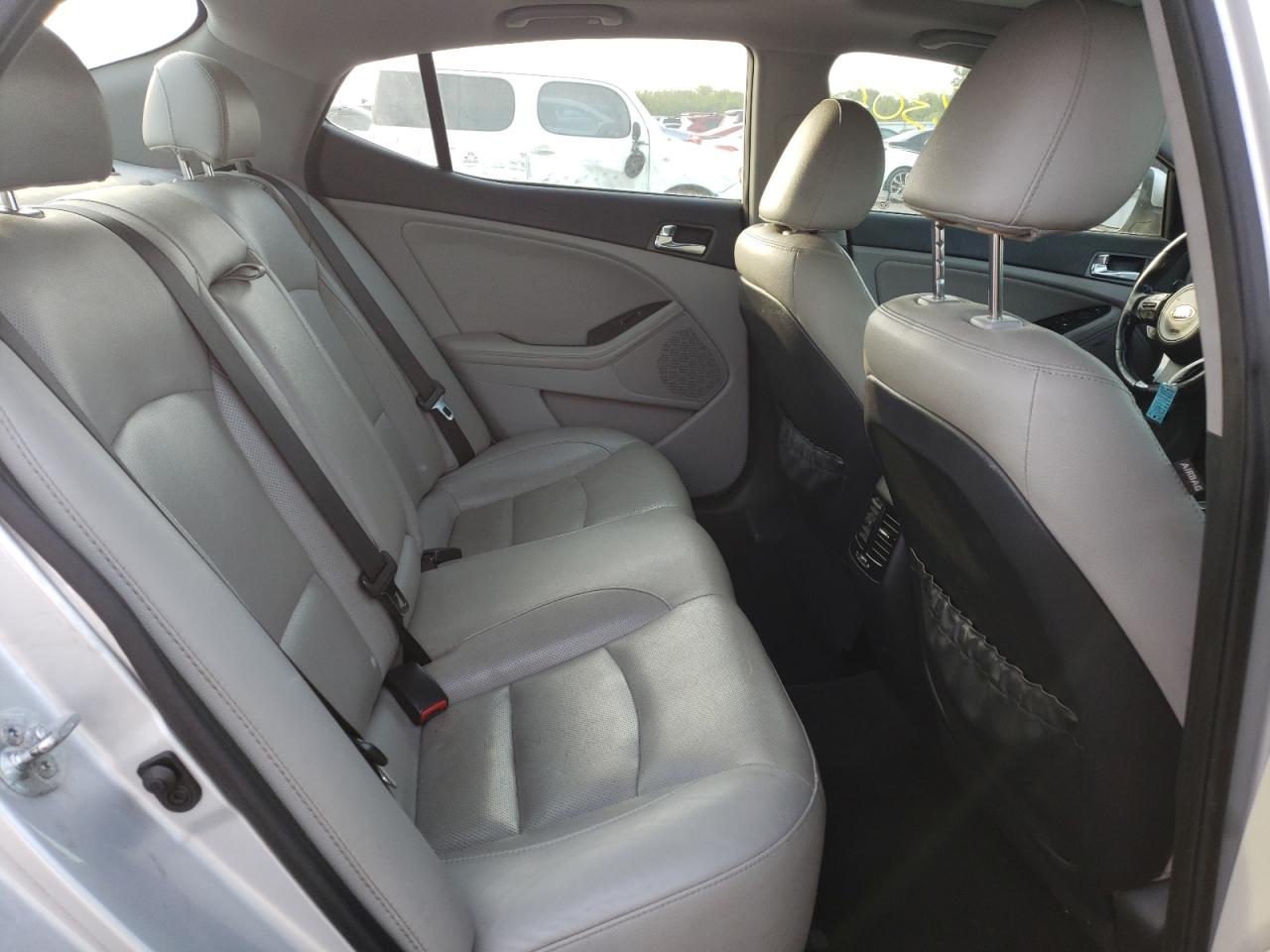 Photo 6 from auction – 2014 KIA OPTIMA EX with VIN 5XXGN4A77EG319355