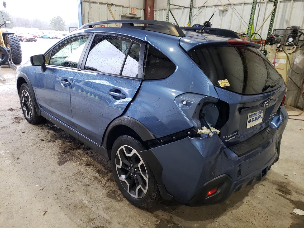 Photo 3 from auction – 2016 SUBARU CROSSTREK with VIN JF2GPABC4G8302198