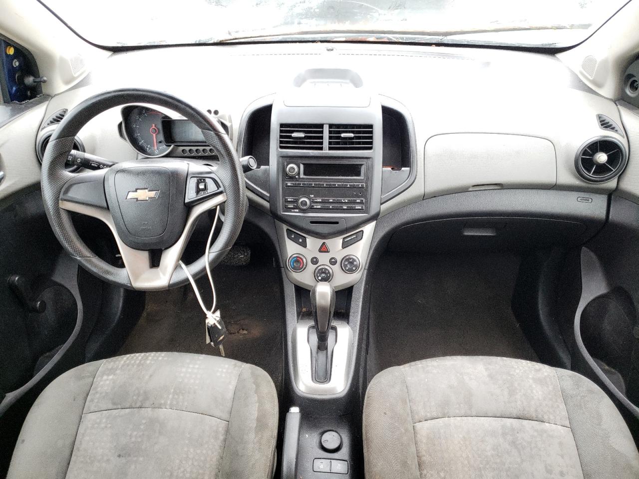 Photo 9 from auction – 2013 CHEVROLET SONIC LS with VIN 1G1JA5SH9D4138838