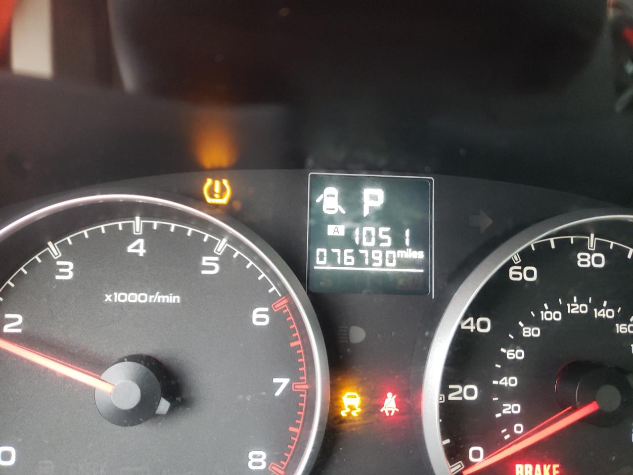 Photo 8 from auction – 2014 SUBARU LEGACY 2.5 with VIN 4S3BMBA61E3008934
