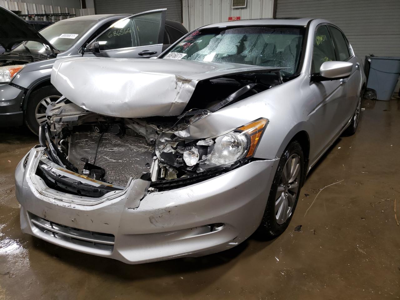 Photo 2 from auction – 2012 HONDA ACCORD EXL with VIN 1HGCP3F86CA026982