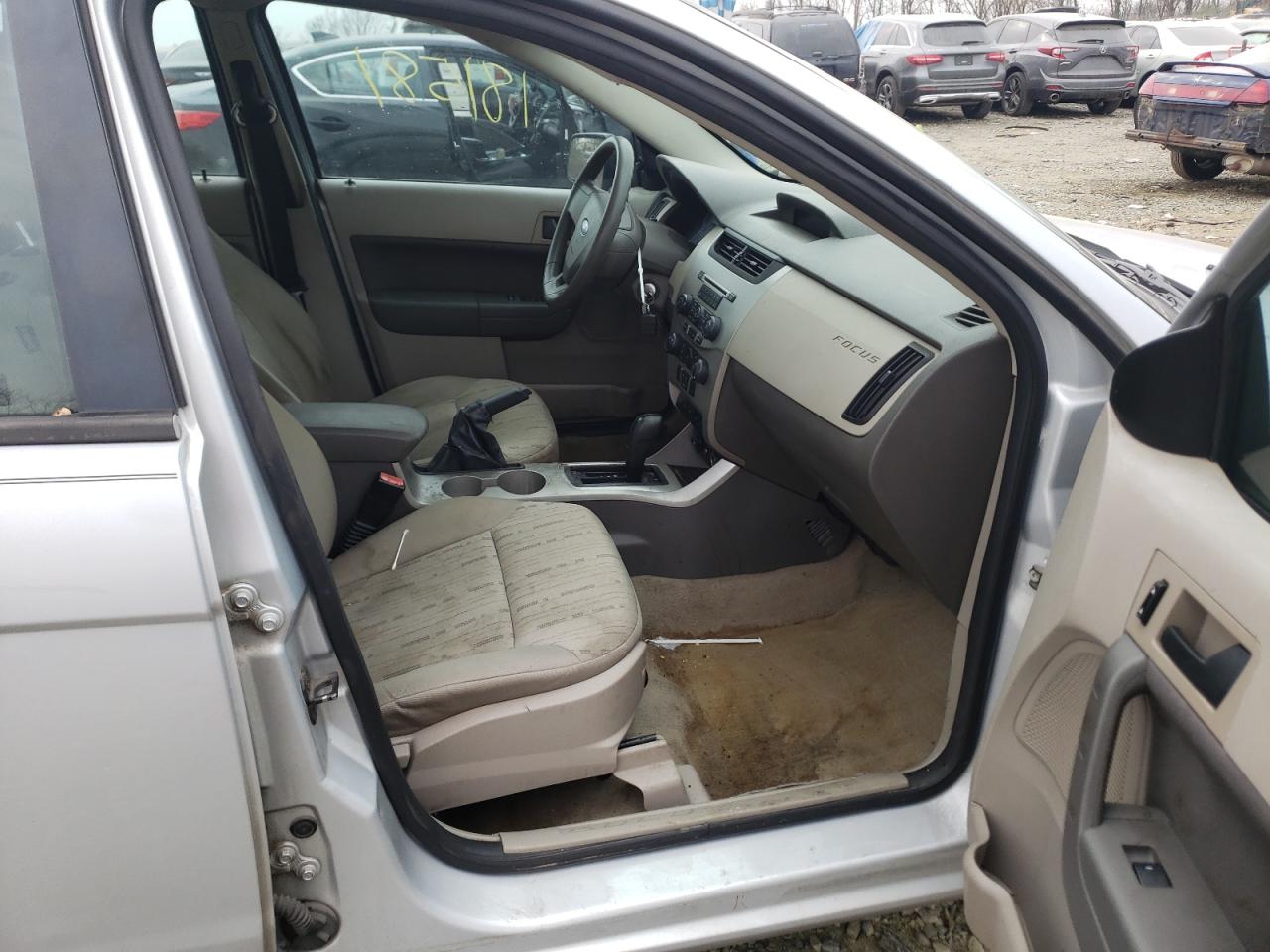 Photo 5 from auction – 2008 FORD FOCUS SE with VIN 1FAHP35N48W207655
