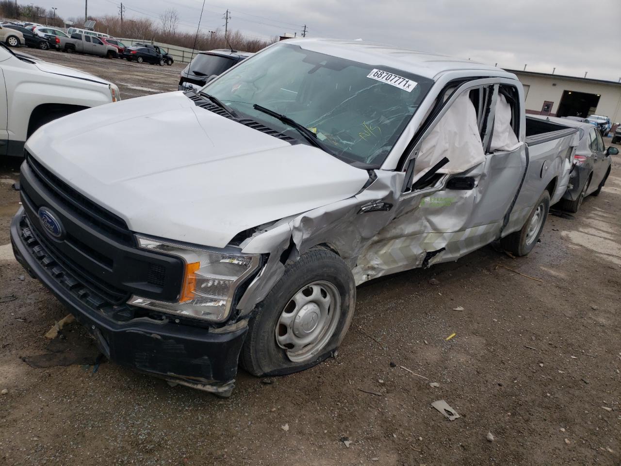 Photo 9 from auction – 2019 FORD F150 SUPER with VIN 1FTEX1CB0KFB49982