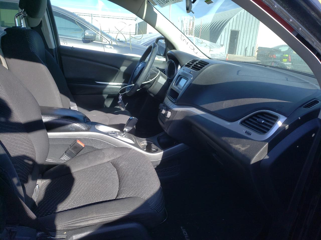 Photo 5 from auction – 2015 DODGE JOURNEY SX with VIN 3C4PDCBG3FT649382