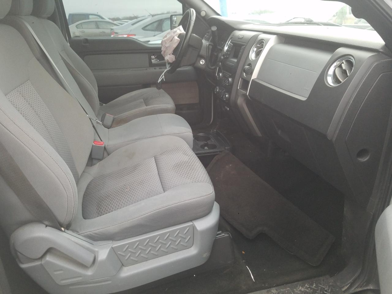 Photo 5 from auction – 2013 FORD F150 SUPER with VIN 1FTFW1CF7DFB02543