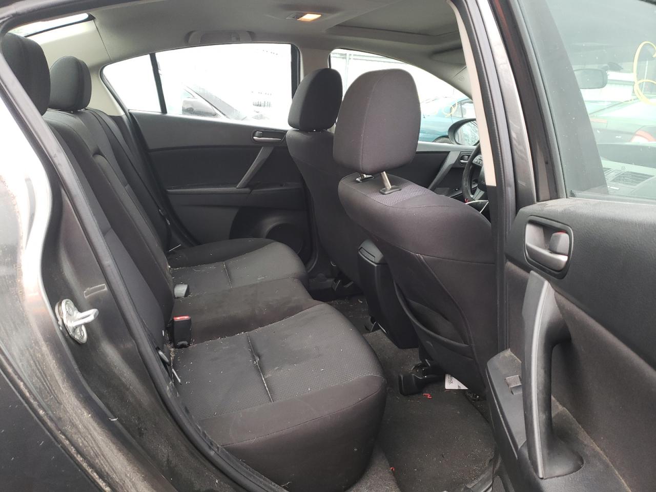 صورة رقم 6 من المزاد - 2011 MAZDA 3 I مع VIN JM1BL1VG1B1482096