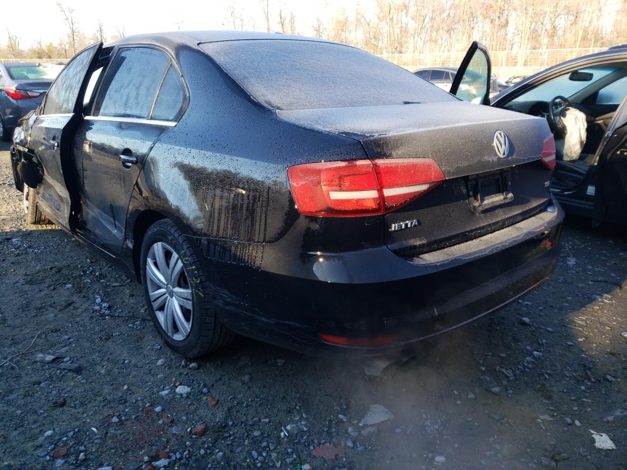 Photo 3 from auction – 2017 VOLKSWAGEN JETTA S with VIN 3VW2B7AJ1HM301045