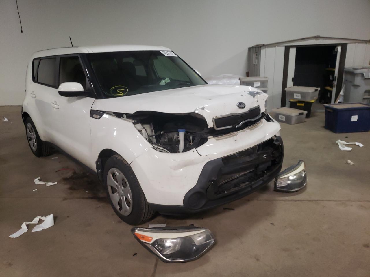 KIA SOUL 2014 with VIN KNDJN2A23E7030299 - Photo from auction