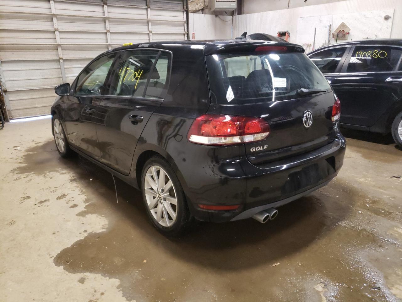 Photo 3 from auction – 2011 VOLKSWAGEN GOLF with VIN WVWDM7AJ2BW290246