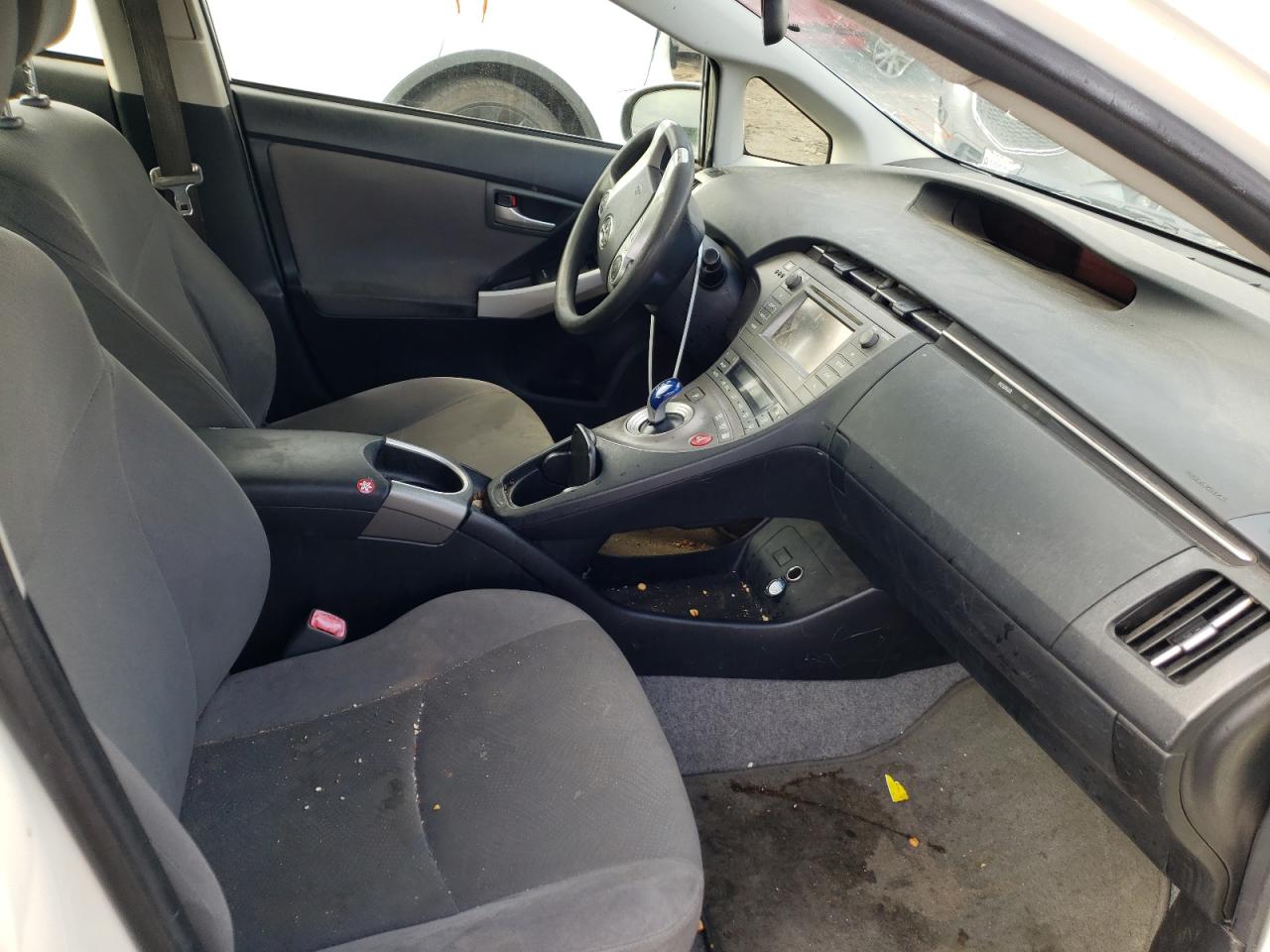 Photo 5 from auction – 2012 TOYOTA PRIUS with VIN JTDKN3DU7C1499189