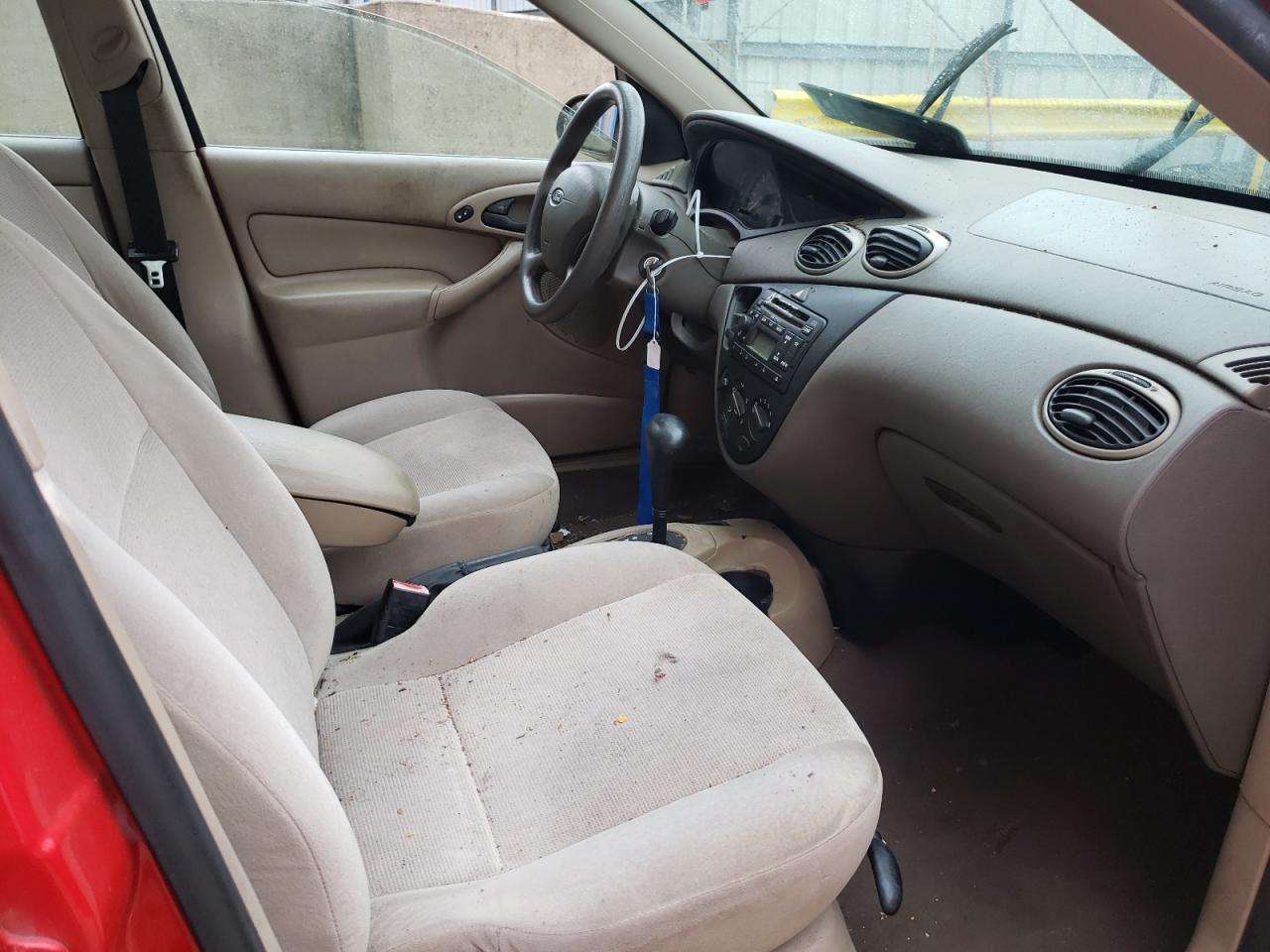 Photo 5 from auction – 2002 FORD FOCUS SE with VIN 1FAFP34392W350485