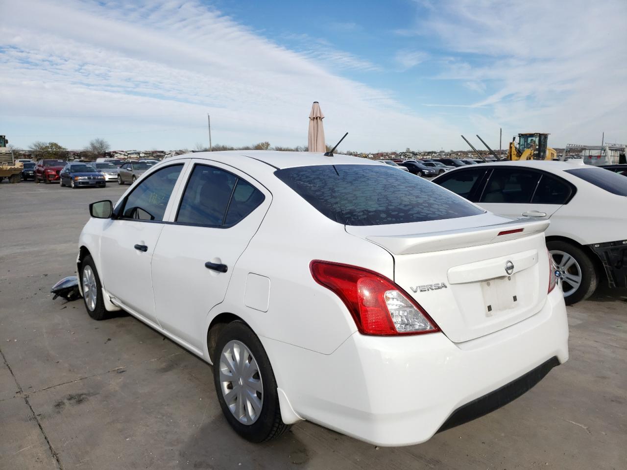 Photo 3 from auction – 2017 NISSAN VERSA S with VIN 3N1CN7AP1HL898516
