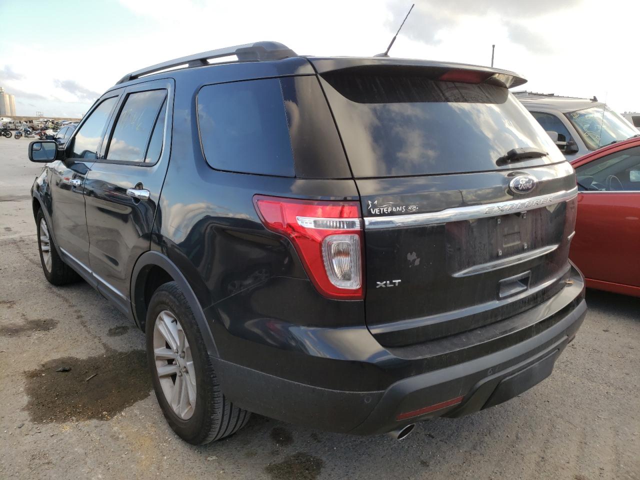 Photo 3 from auction – 2013 FORD EXPLORER X with VIN 1FM5K7D85DGC57642