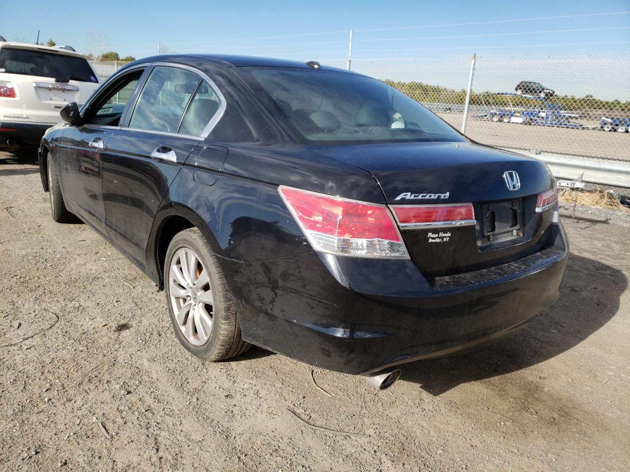 Photo 3 from auction – 2012 HONDA ACCORD EXL with VIN 1HGCP3F80CA009630