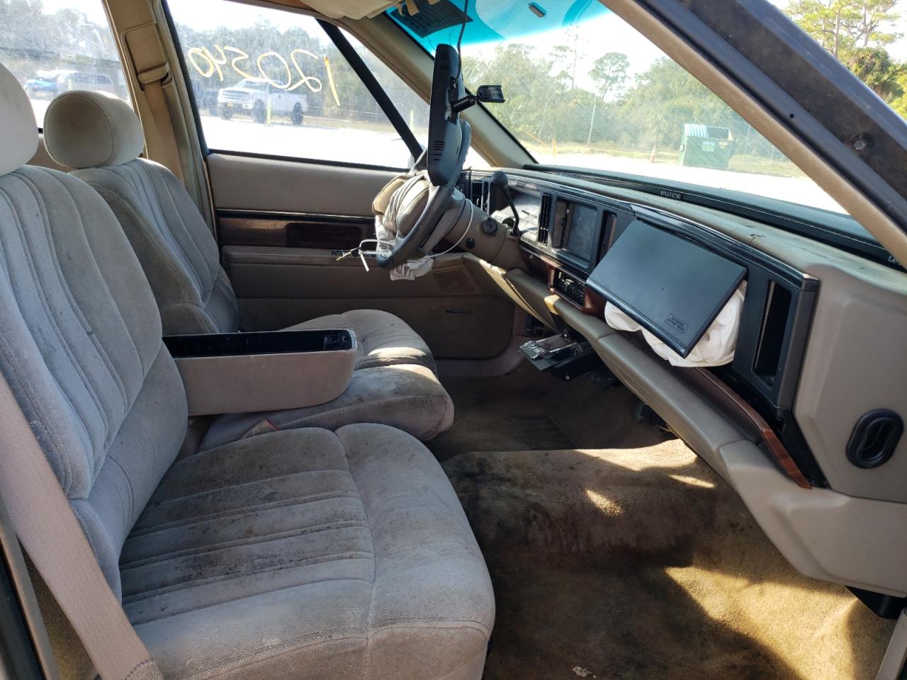 Photo 5 from auction – 1997 BUICK LESABRE CU with VIN 1G4HP52K4VH488304