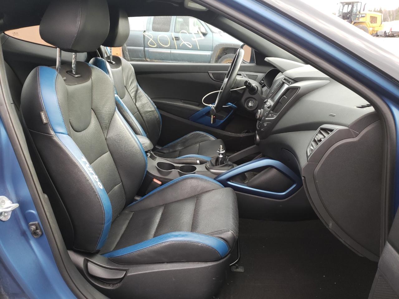 Photo 5 from auction – 2016 HYUNDAI VELOSTER T with VIN KMHTC6AE0GU256977
