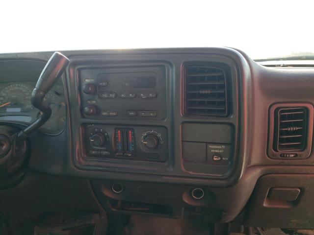 Photo 9 from auction – 2003 CHEVROLET SILVERADO with VIN 2GCEC19V531254359