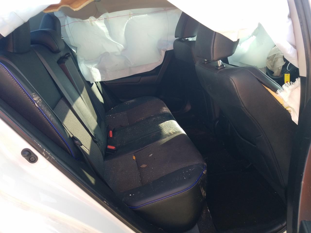 Photo 6 from auction – 2017 TOYOTA COROLLA L with VIN 5YFBURHE0HP637117