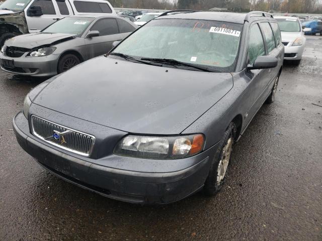 Photo 2 from auction – 2004 VOLVO V70 with VIN YV1SW61T242394656