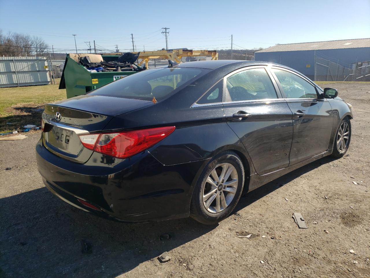 Photo 4 from auction – 2011 HYUNDAI SONATA GLS with VIN 5NPEB4AC4BH269110