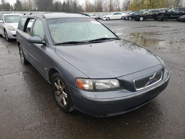 VOLVO V70 2004 with VIN YV1SW61T242394656 - Photo from auction