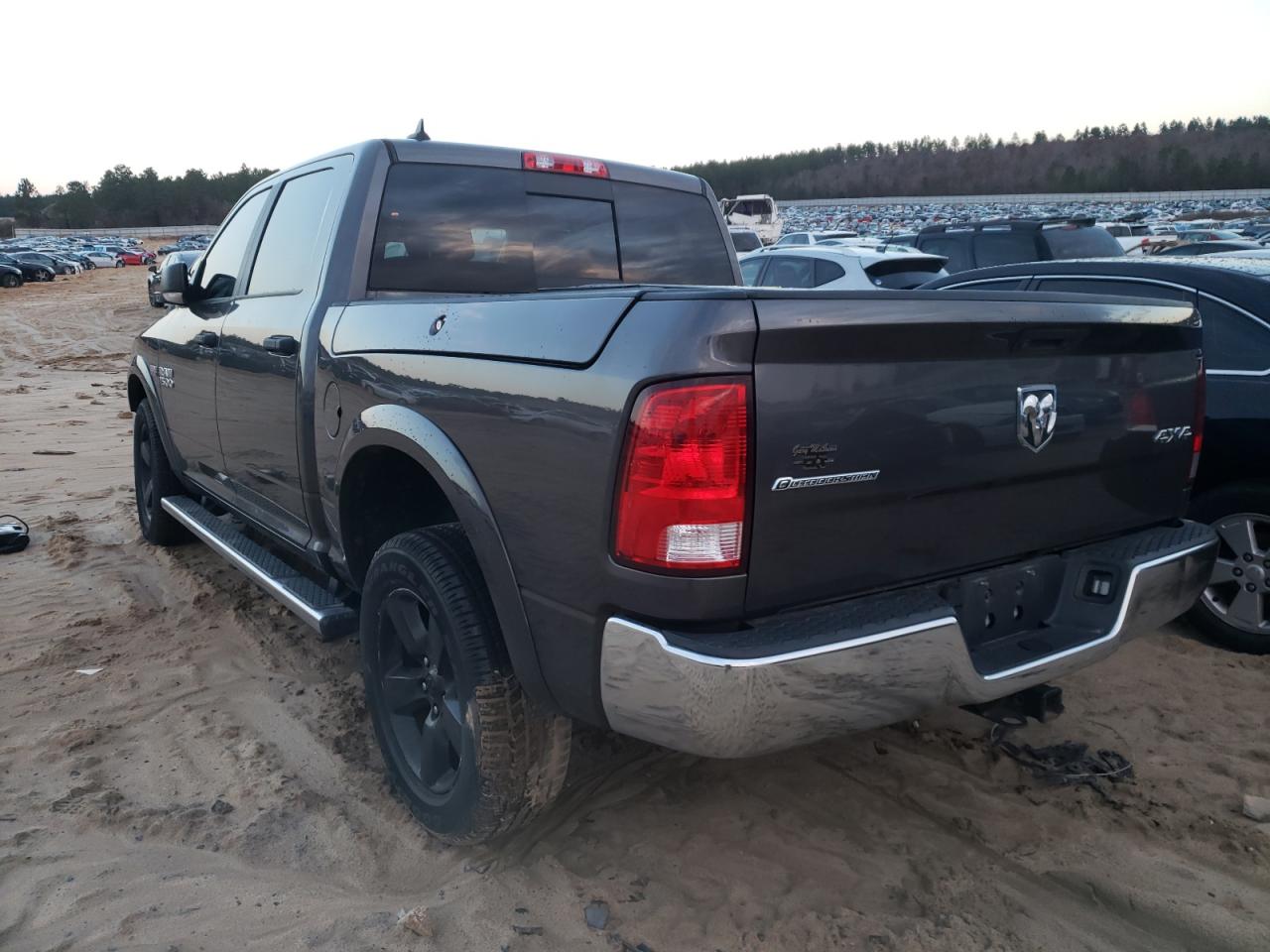 Photo 3 from auction – 2016 RAM 1500 SLT with VIN 1C6RR7LTXGS137819