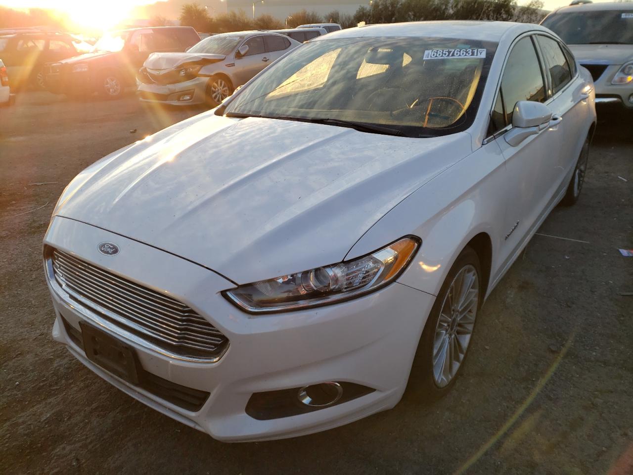Photo 2 from auction – 2014 FORD FUSION SE with VIN 3FA6P0LU5ER241361