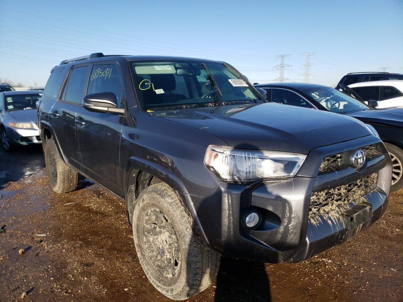TOYOTA 4RUNNER SR 2019 with VIN JTEBU5JR7K5645270 - Photo from auction