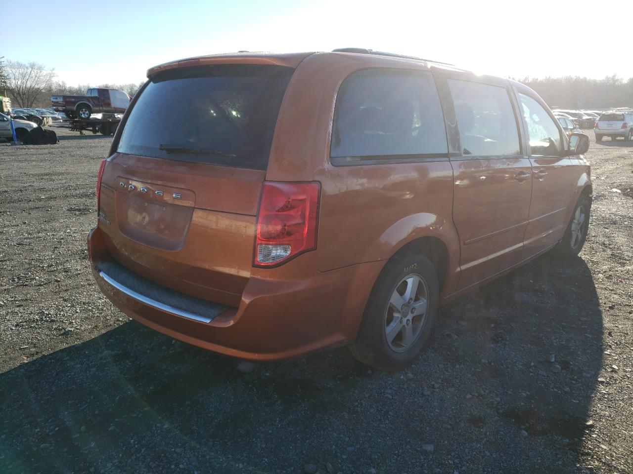 Photo 4 from auction – 2011 DODGE GRAND CARA with VIN 2D4RN3DG0BR757297
