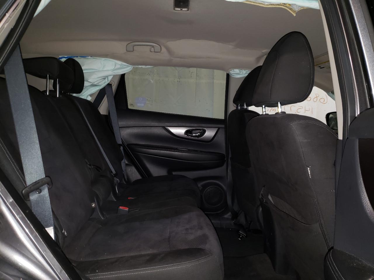 Photo 6 from auction – 2015 NISSAN ROGUE S with VIN KNMAT2MT0FP585061