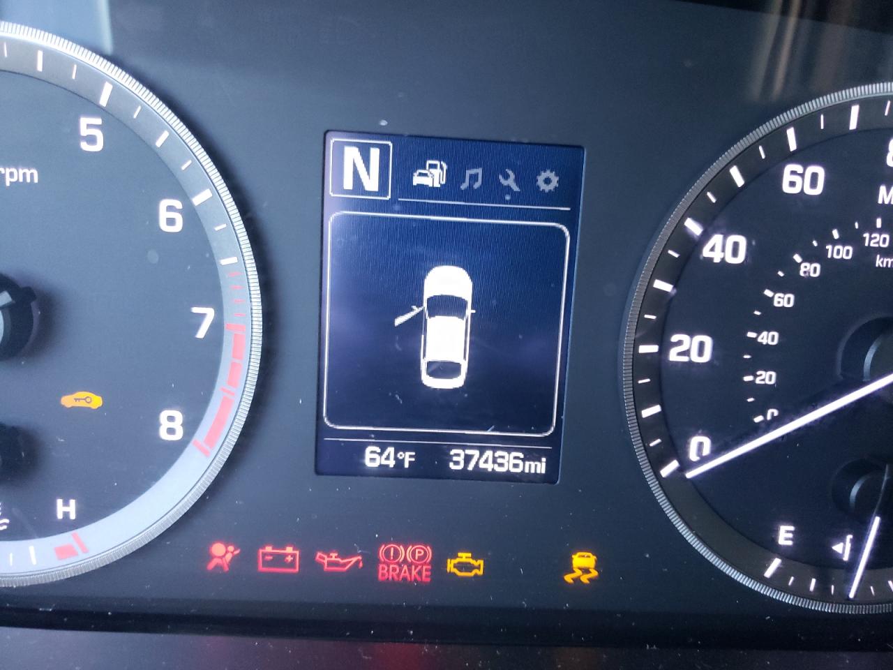 Photo 8 from auction – 2016 HYUNDAI SONATA SPO with VIN 5NPE34AF0GH326658